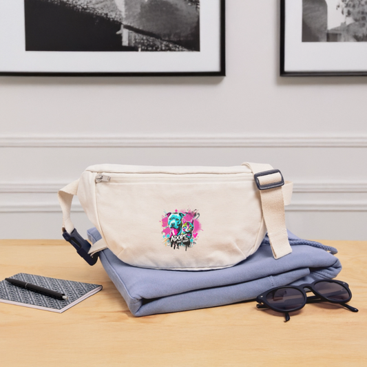 Adopt, Don’t Shop - recycelte Gürteltasche - Naturweiß